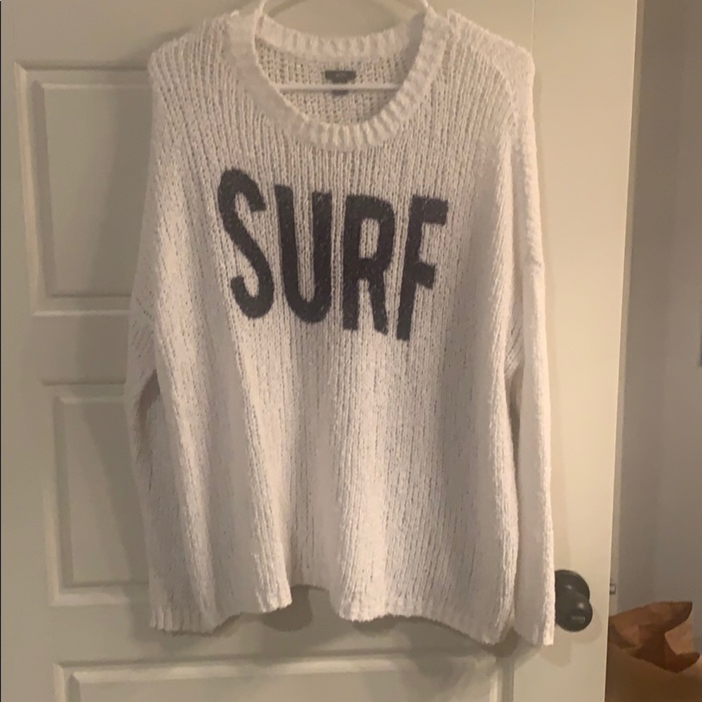White surf sweater